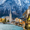 Tour du lịch châu Âu - làng Hallstatt bên hồ tại Áo - Royal Tourist