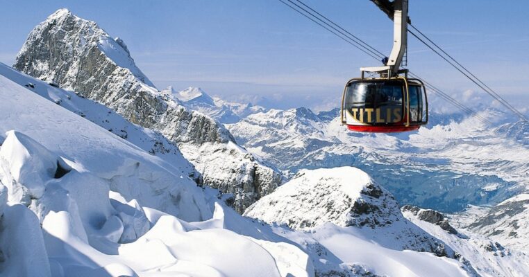 Đỉnh núi tuyết Titlis Thụy Sỹ - Royal Tourist